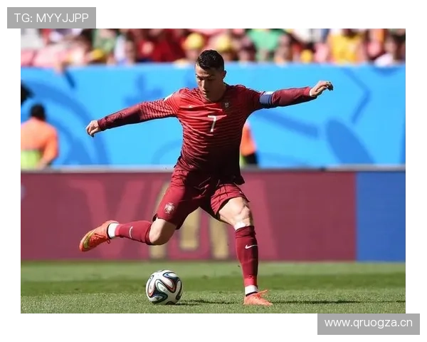 世界杯最新战况引发全球热议 梅西夺冠梦仍在 C罗表现引关注 - 副本 (3) 世界杯最新战况引发全球热议 梅西夺冠梦仍在 C罗表现引关注 - 副本 (3)